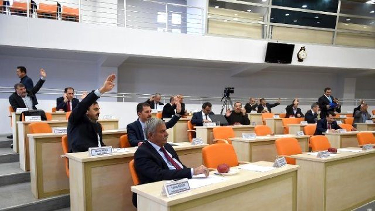 Büyükşehir Meclisi, Son Toplantısını Yaptı