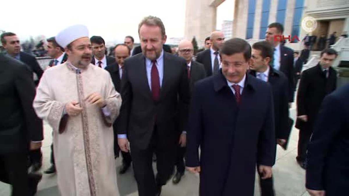 Davutoğlu, Bosna Hersek Cumhurbaşkanlığı Konseyi Üyeleriyle Görüştü