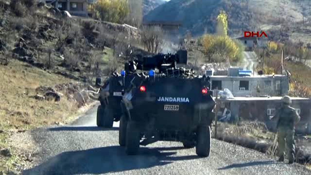 Diyarbakır\'da Jandarma 1 Ton 236 Kilo Esrar Ele Geçirdi