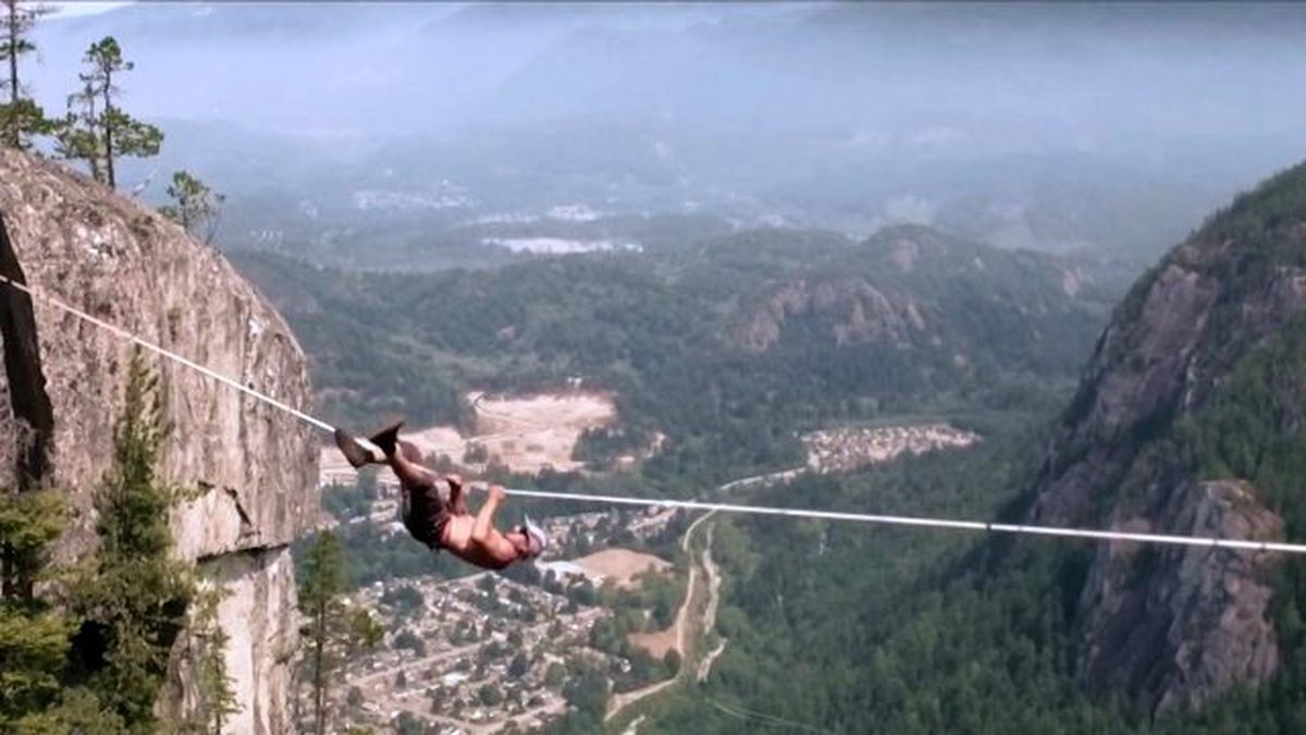 Emniyetsiz İpte Yürüdü 291 Metrede İki Kere Ölümden Döndü