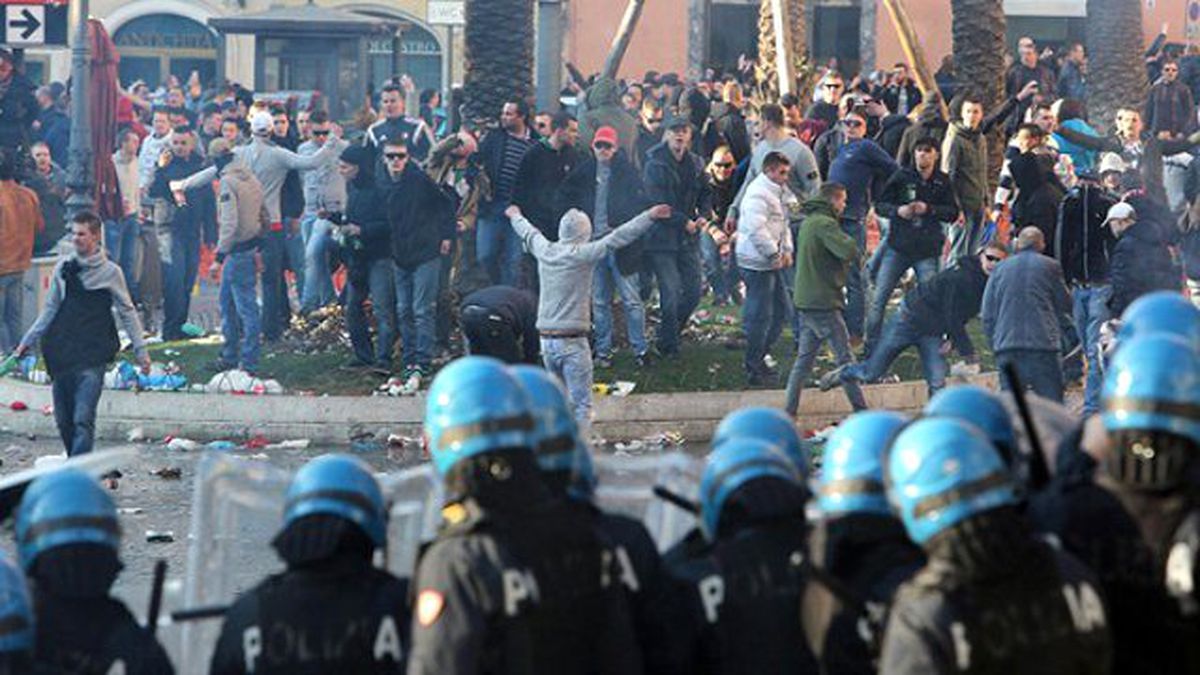 Hollandalı Taraftara 1,5 Yıl Hapis Cezası
