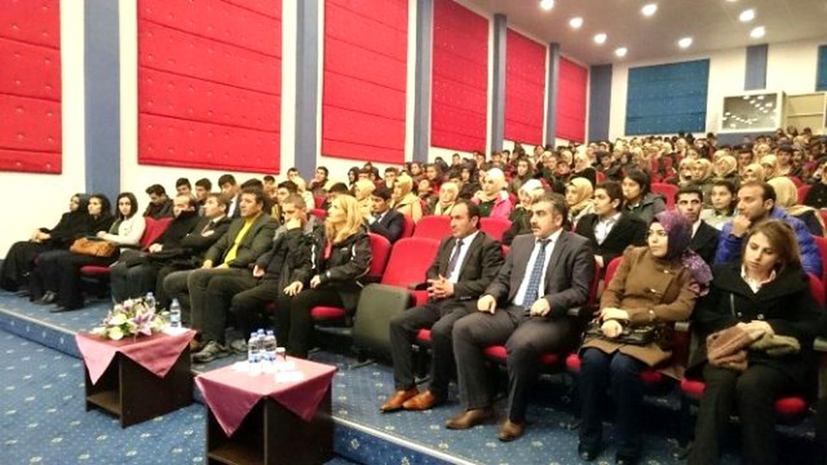 Kariyer Günlerinin İlk Konuğu Eser Oldu