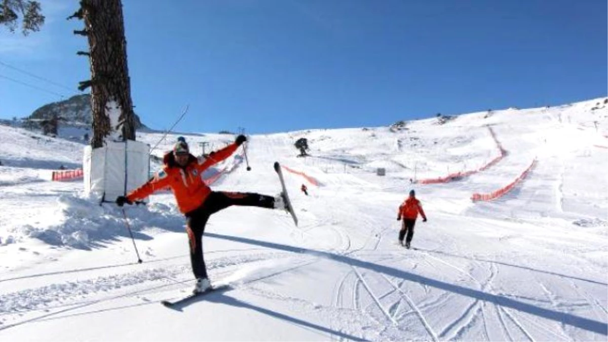 Kartalkaya\'da Kayak Sezonu Açıldı
