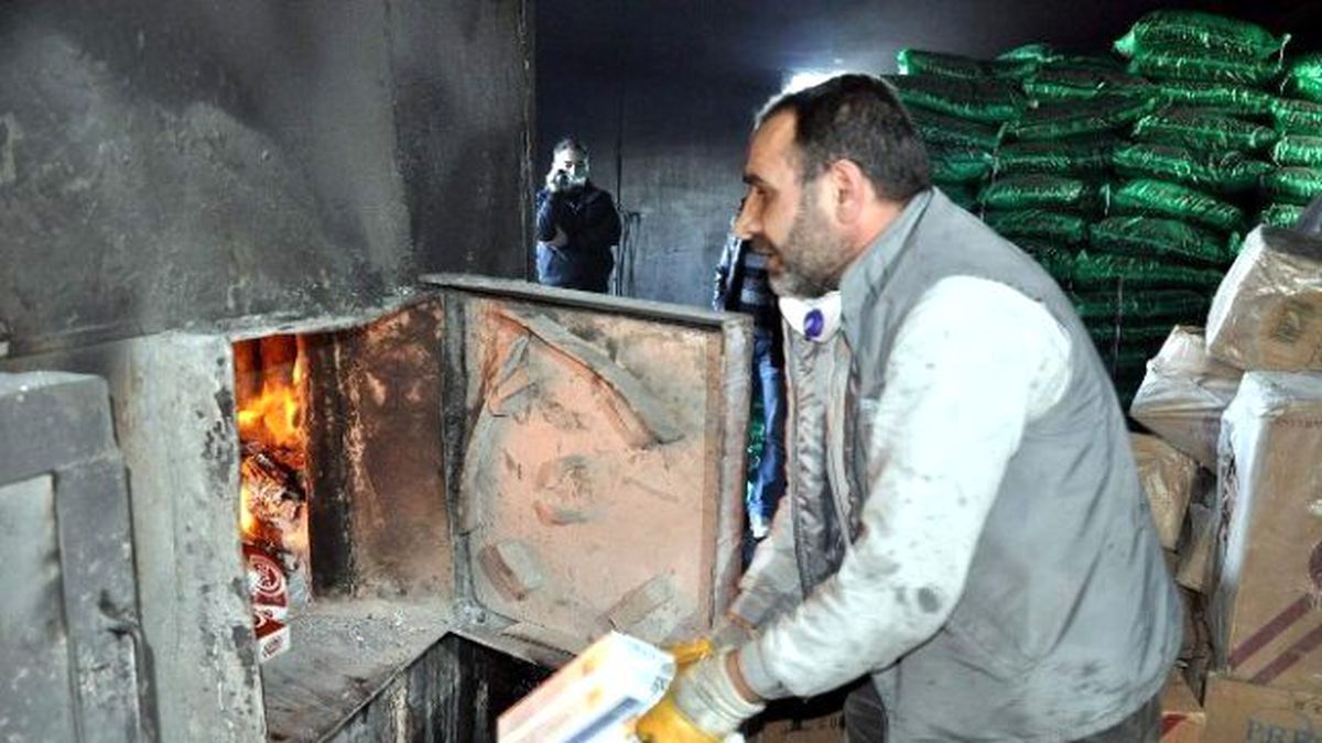 Nevşehir\'de 74 Bin Paket Kaçak Sigara İmha Edildi
