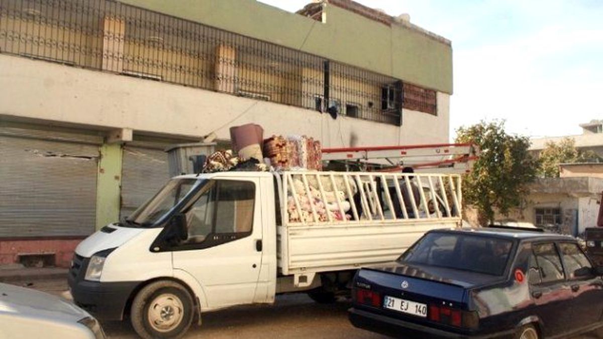 Nusaybin\'de Yasak Kalktı, Göç Başladı