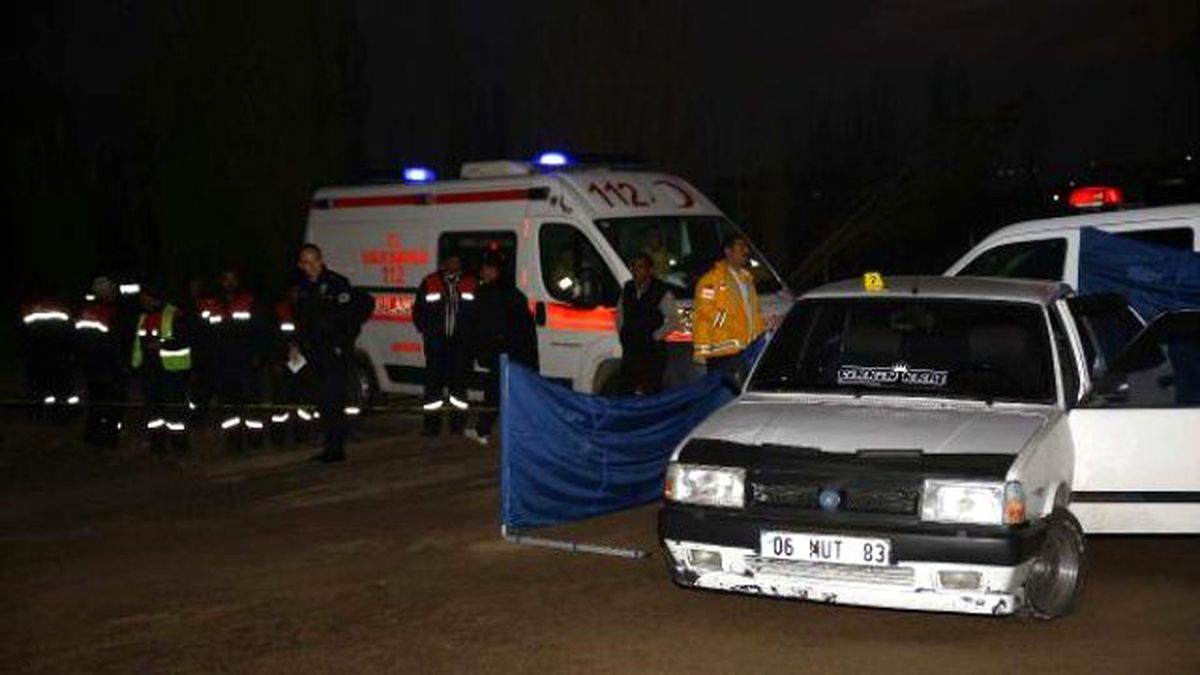 Otomobilde Ölü Bulundu