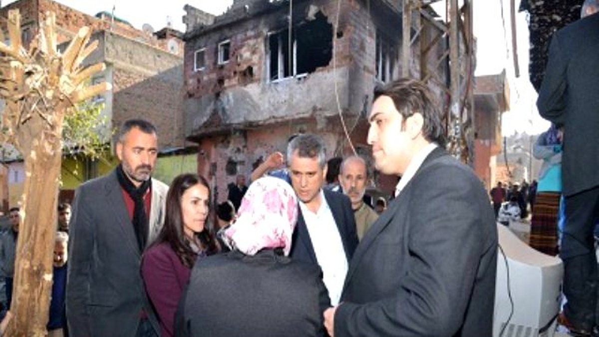 Sur\'da Yeniden Sokağa Çıkma Yasağı İlan Edildi