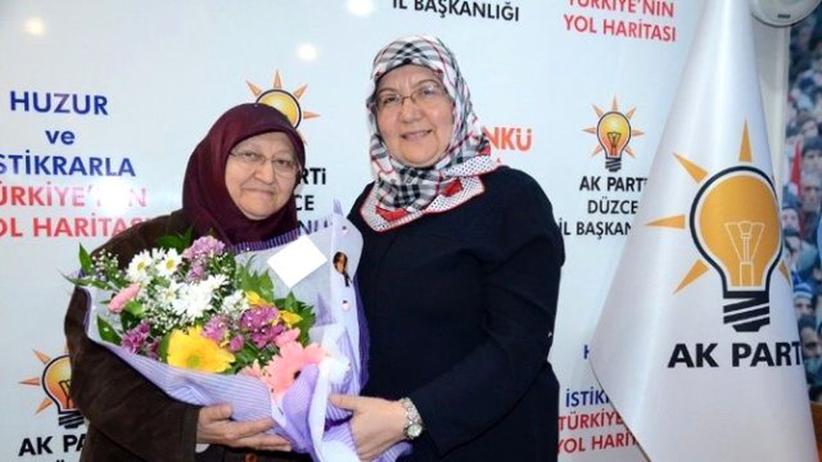 Ak Gönüllüler Bir Araya Geldi