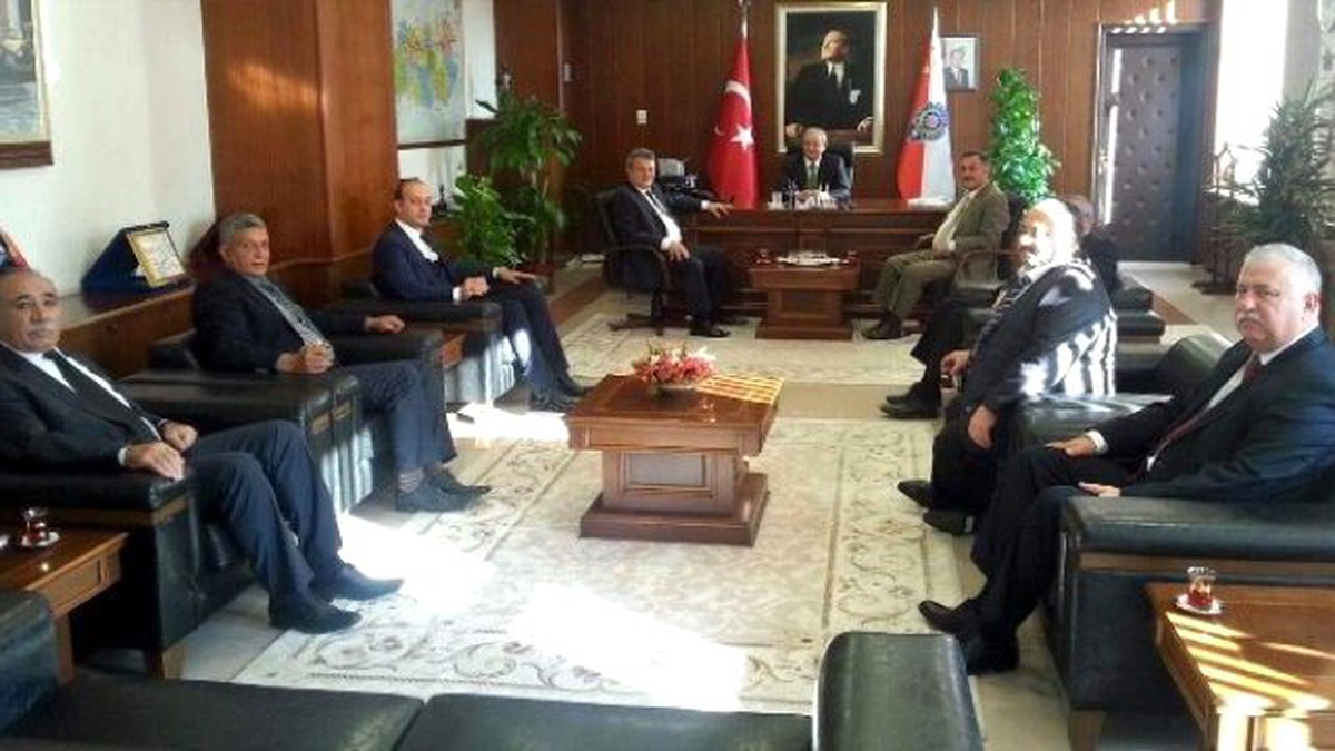 Aydın Esnafı, Emniyet Müdürü Böğürcü\'yü Ziyaret Etti