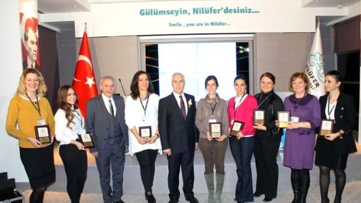 Başkan Bozbey\'den İç Denetçilere Plaket