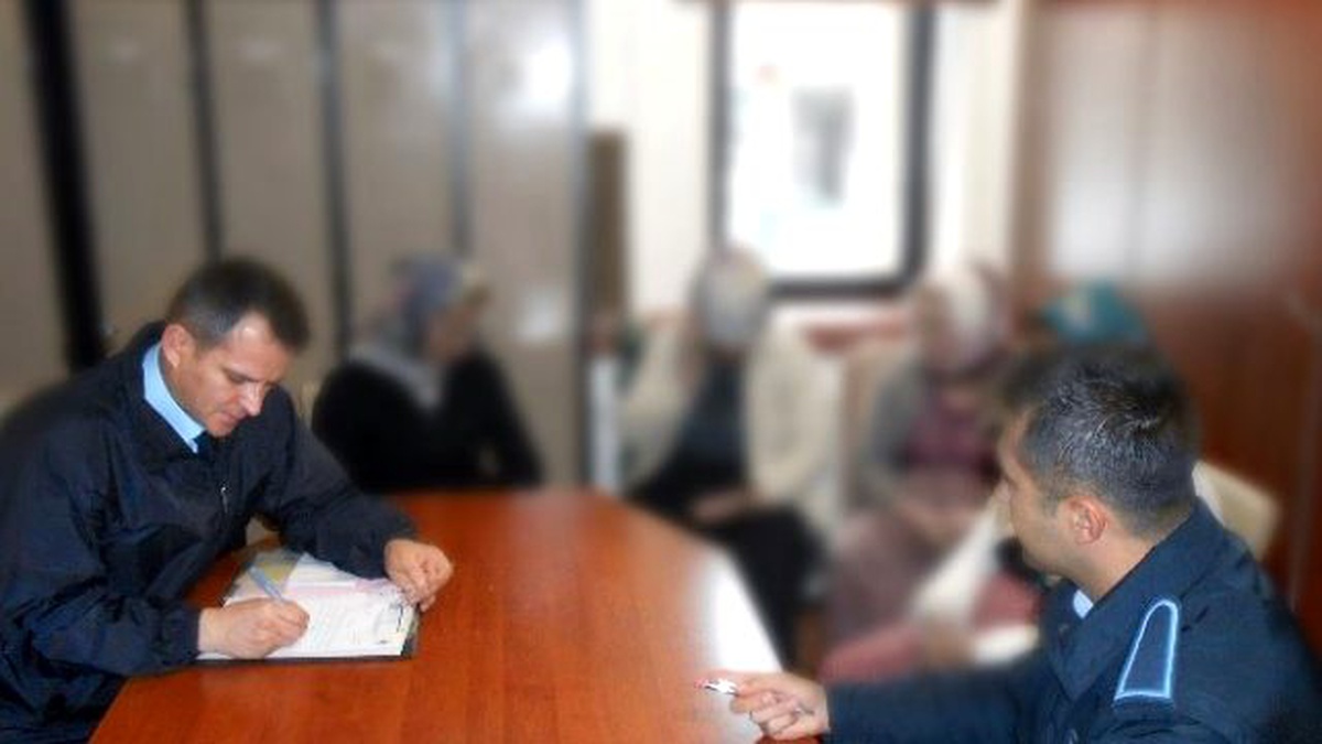 Büyükşehir Zabıtasından Otogar Dilencilerine Suçüstü