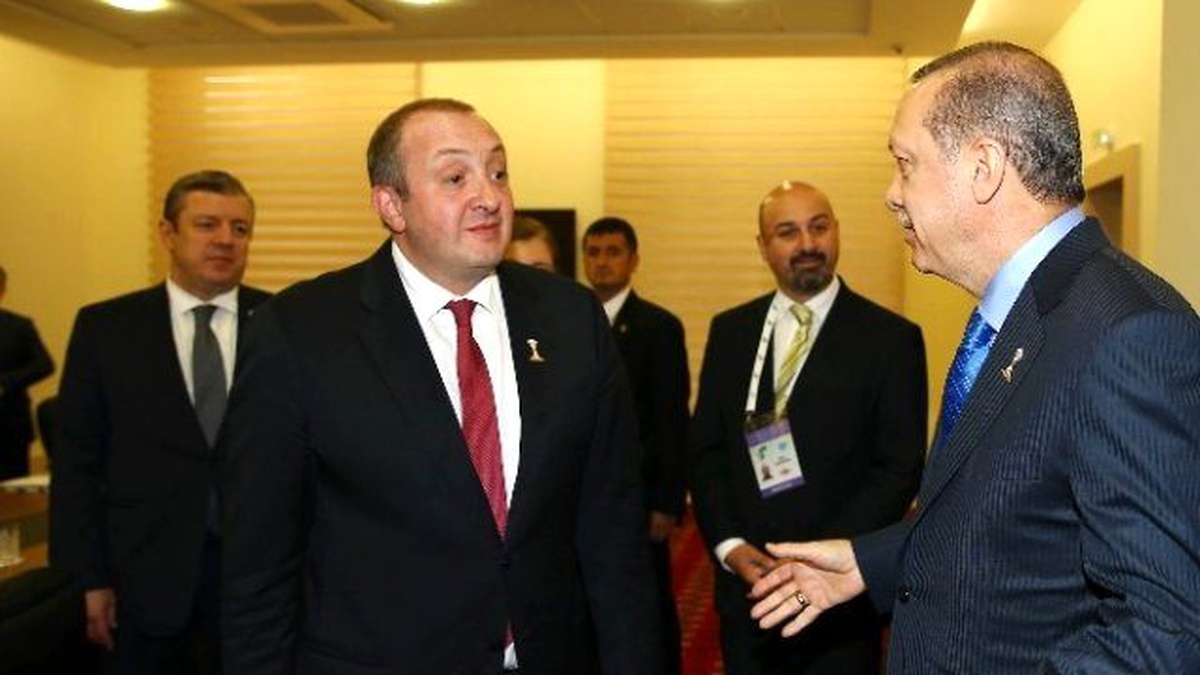 Cumhurbaşkanı Erdoğan, Gürcistan Cumhurbaşkanı Margvelaşvili ile Görüştü