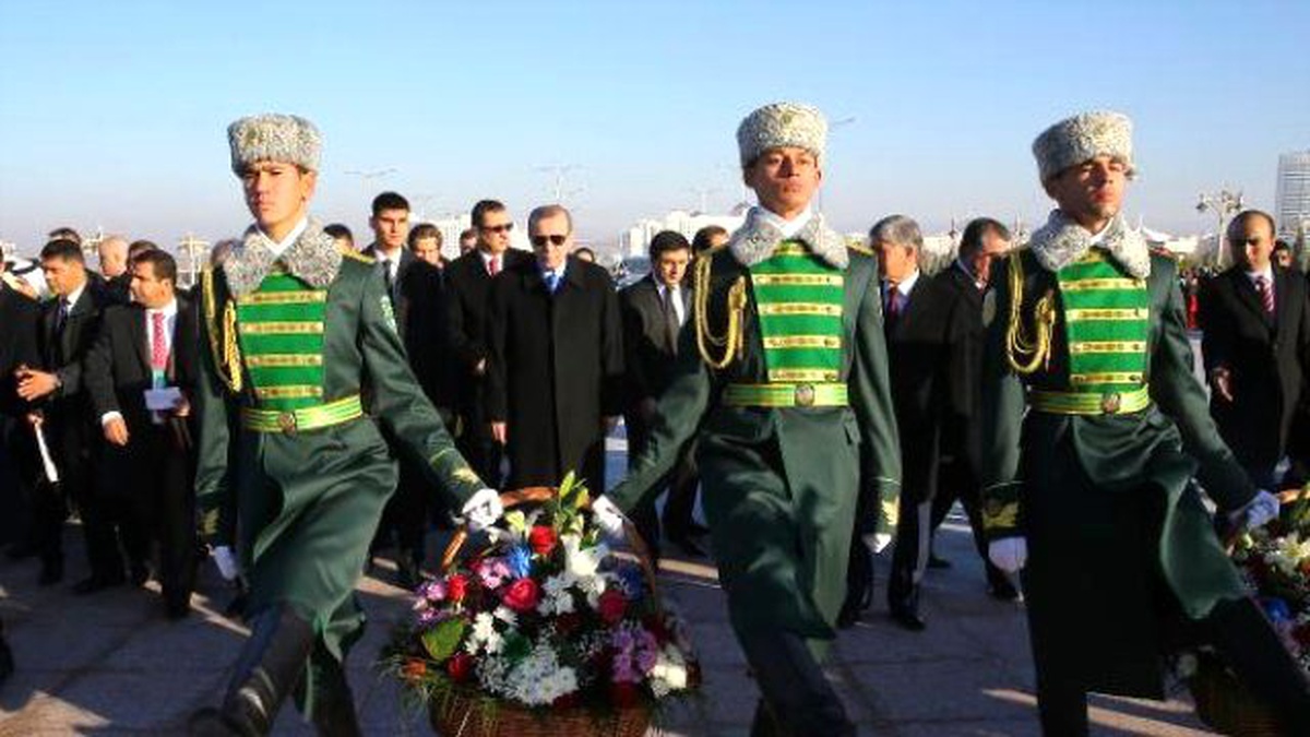 Cumhurbaşkanı Erdoğan, Gürcistan Cumhurbaşkanı Margvelaşvili ile Görüştü
