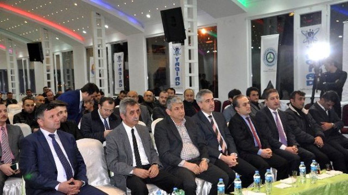 Genç İş Adamları Konferansta Buluştu