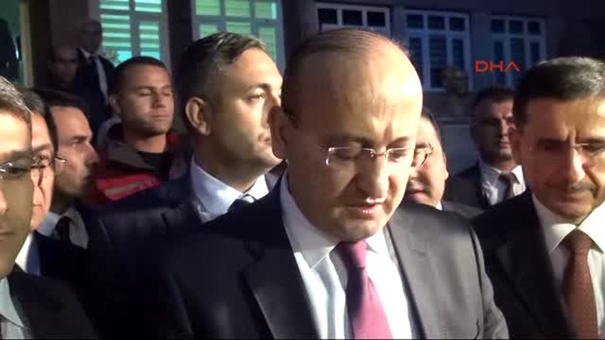 Hatay - Başbakan Yardımcısı Akdoğan, Hatay\'da Türkmenleri Ziyaret Etti