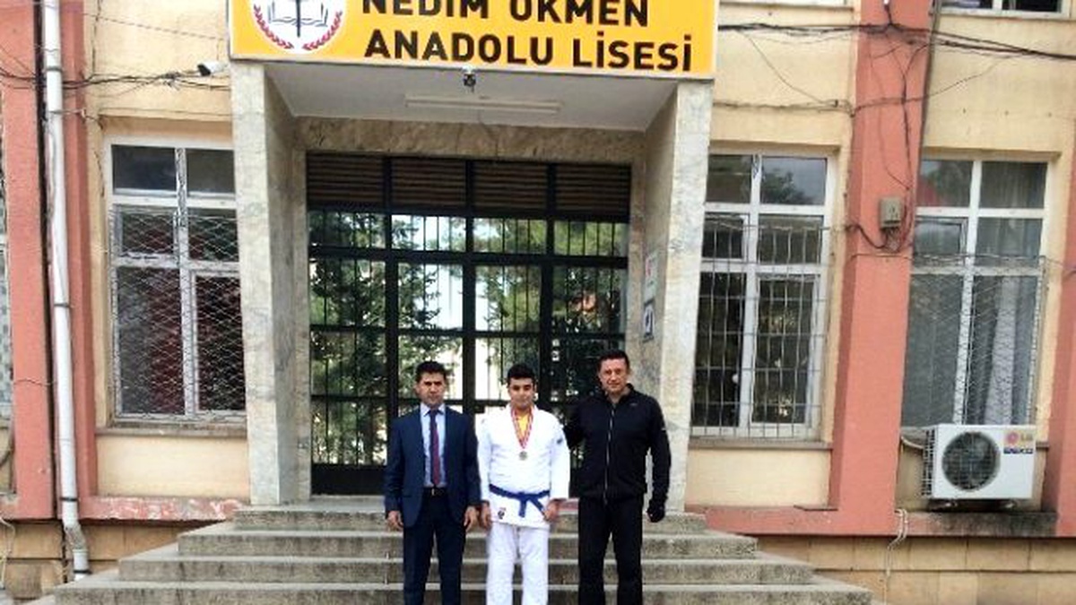 Kilis Liseler Arası Judo Turnuvasında Türkiye 2\'incisi Oldu