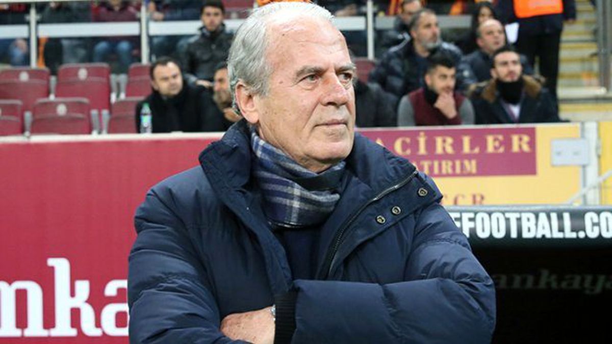 Mustafa Denizli'den Tarık Çamdal Sürprizi