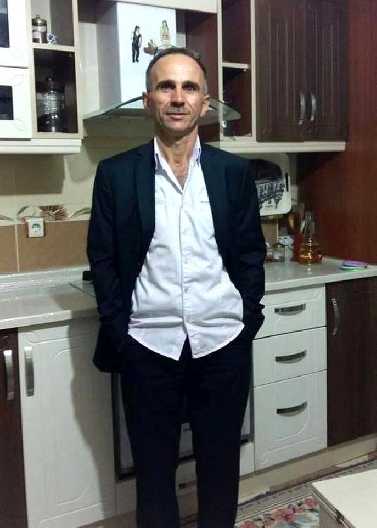 Oğlunu Döveni Öldürüp, İntihar Etti