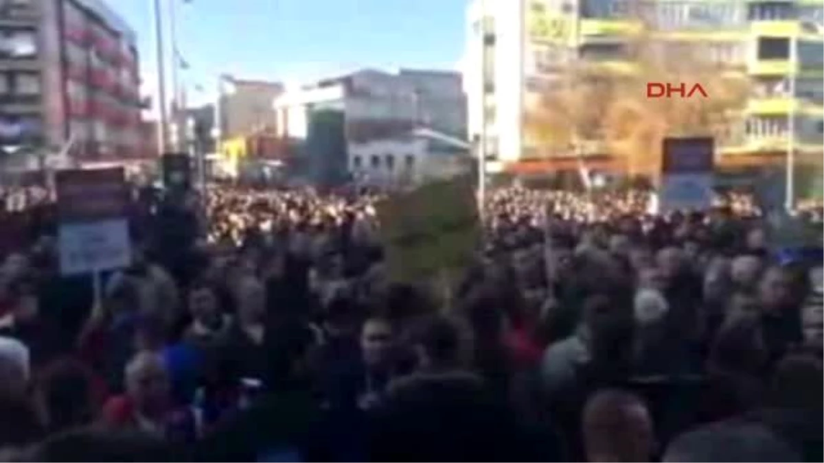 Sırp Belediyeler Birliği Anlaşması Gilan\'da Protesto Edildi