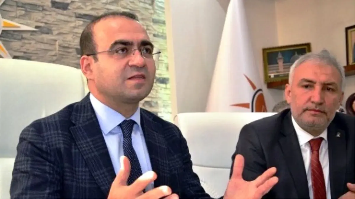 TBMM Dışişleri Komisyon Başkanı Özhan'dan Rusya ve Irak Değerlendirmesi