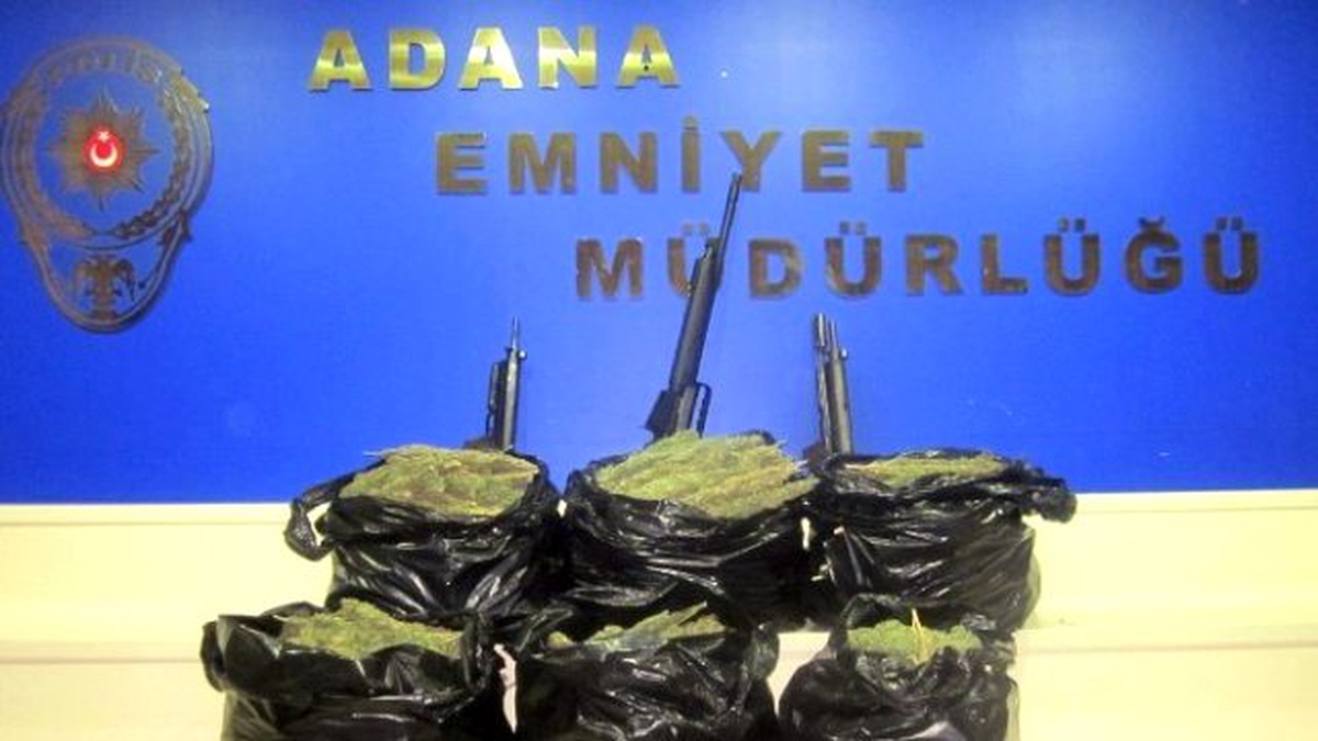 Zehir Tacirlerine Şok Baskın Kamerada