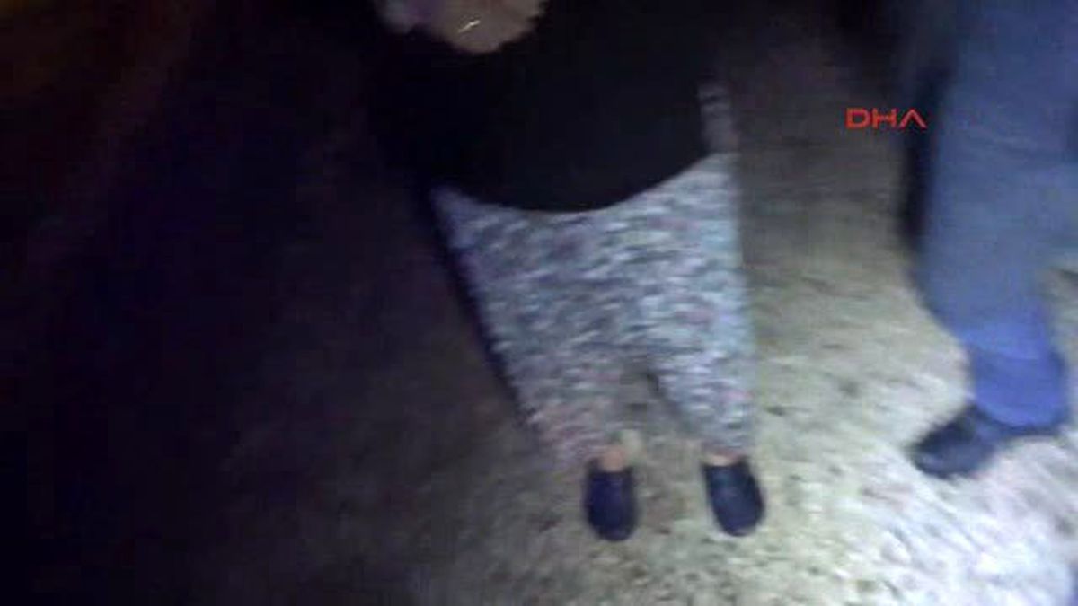 Antalya'da Zorla Bindirildiği Otomobilden Atılan Genç Kız, Hayatını Kaybetti