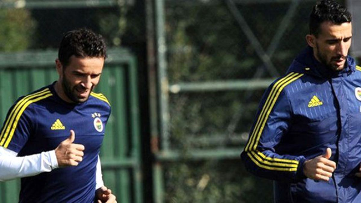F.Bahçe Gökhan Gönül, Caner Erkin ve Mehmet Topal'a Sözleşme İmzalayacak