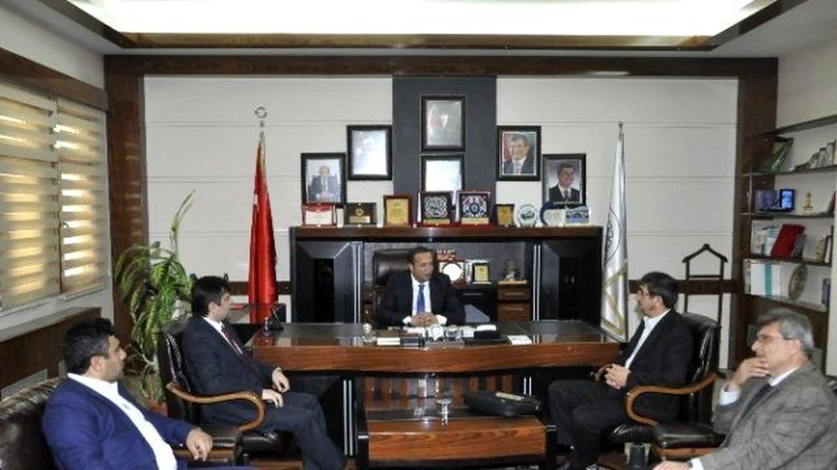 İmam Hatip Okulları Mezunlarından Başkan Toltar\'a Ziyaret