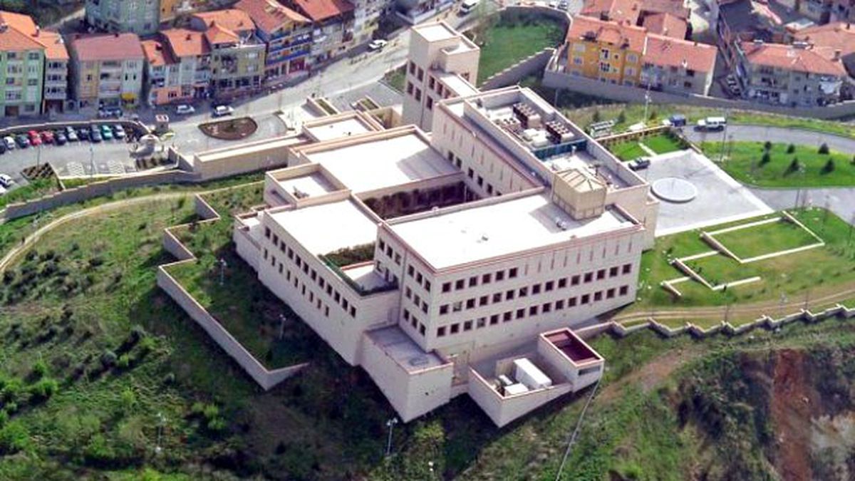 İstanbul'daki ABD Konsolosluğu IŞİD Tehditi Yüzünden Kapatılmış