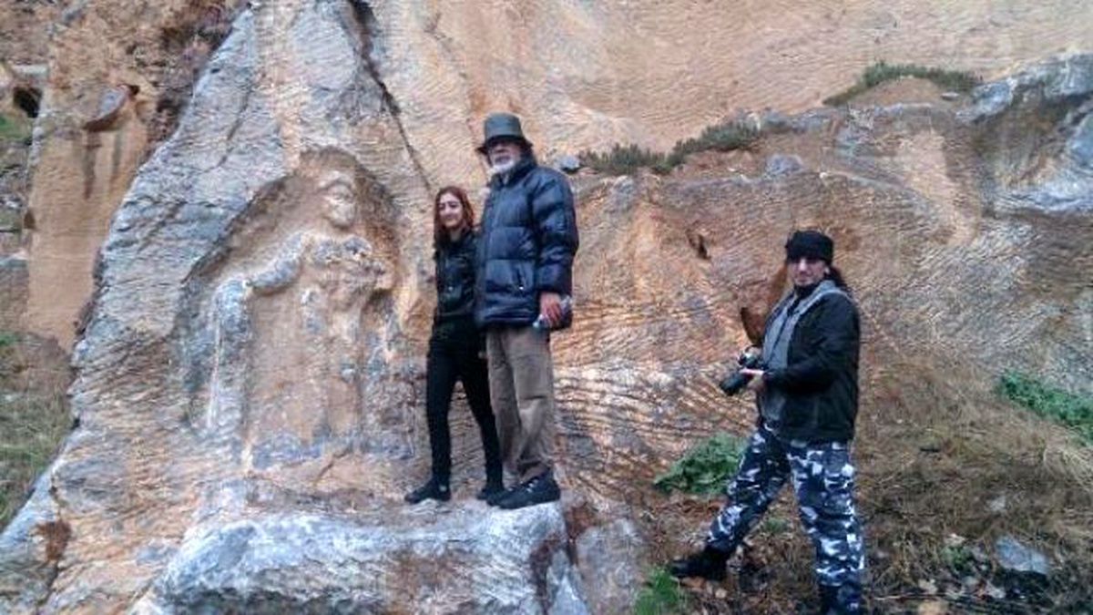 İznik\'teki Herakles Kabartmasının Asa Taşıyan Koluna da Zarar Verildi