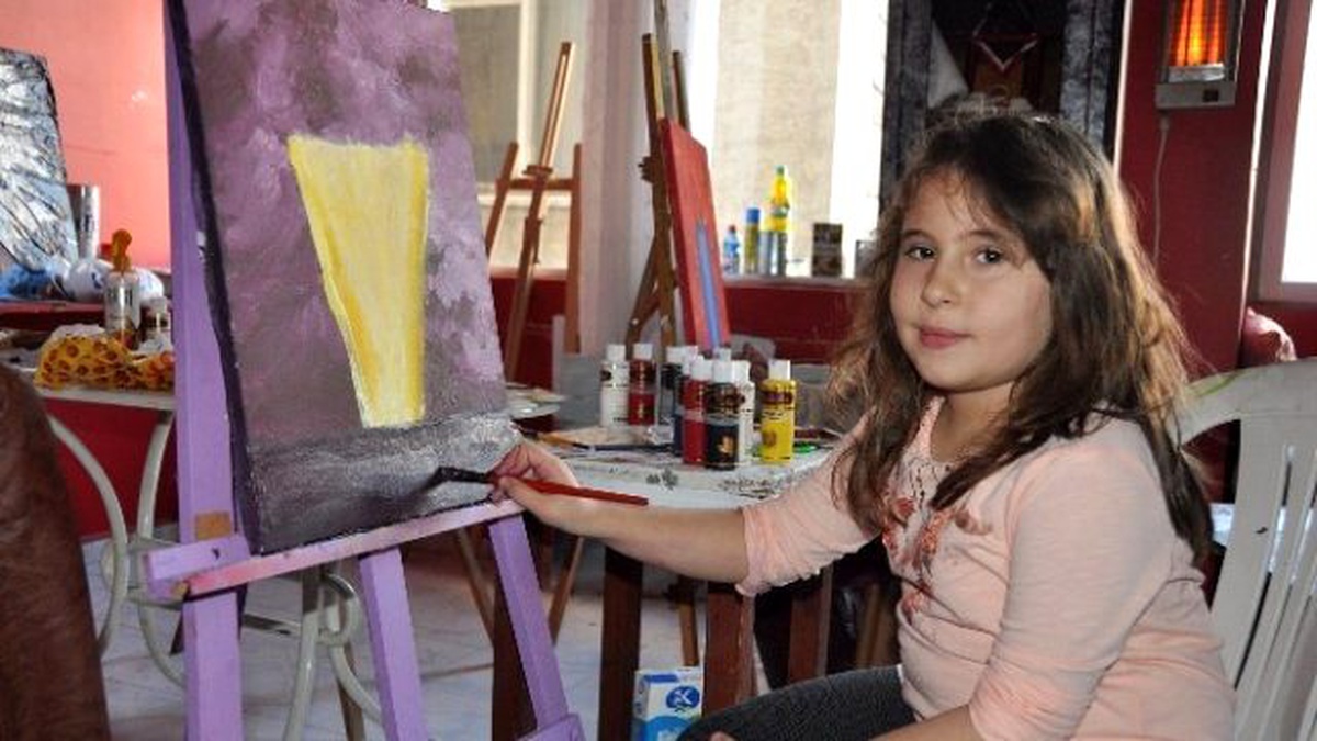 Kadın Ressamlar Gaziantep\'i Her Yönüyle Resmetmek İstiyor