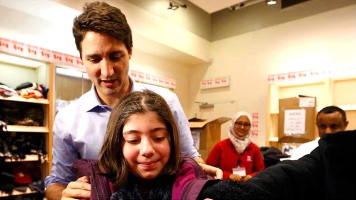 Kanadalılar Suriyelileri İlahi ile Karşıladı