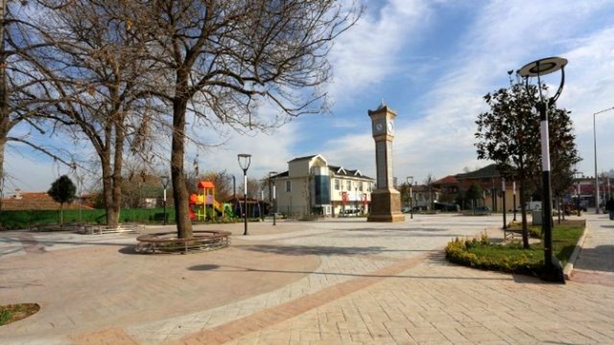 Kazımpaşa Mahalle Meydanı Vatandaşların Hizmetine Sunuldu