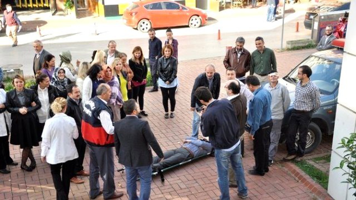 Kent Konut\'ta Yangın ve Deprem Tatbikatı