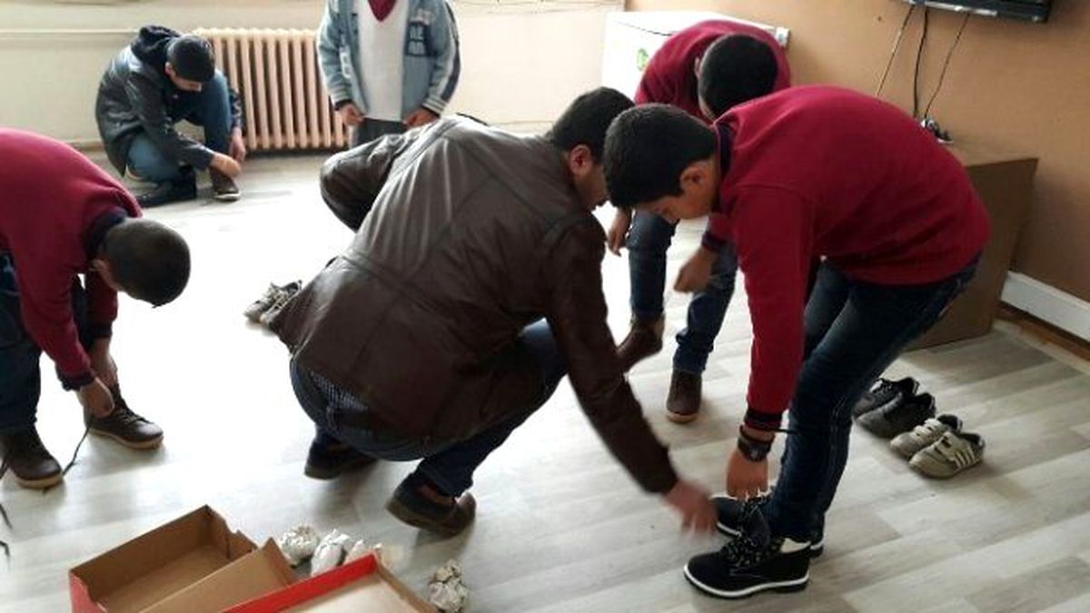 Okulların İhtiyacını Karşılayan 3 Kahraman