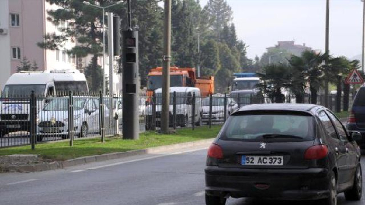 Ordu Belediye Başkanı\'ndan Sürücülere: Yavaş Gideceksiniz Kardeşim