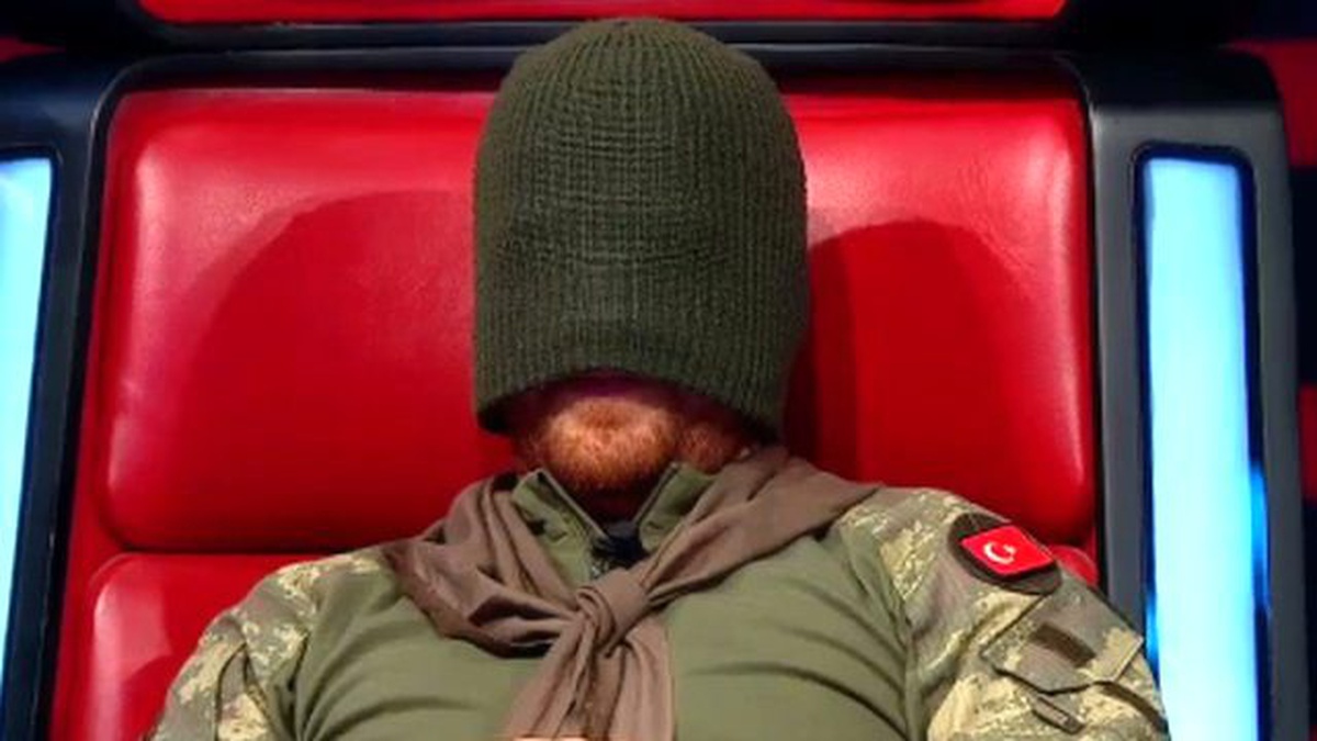 Yarışmacı Murat Boz\'u Seçince Gökhan Kepenkleri İndirdi!