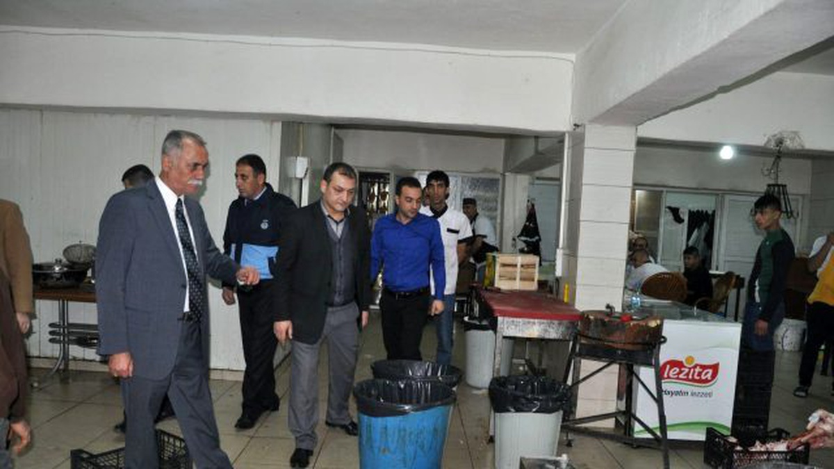 Zabıta 5 İşyerini Uyardı