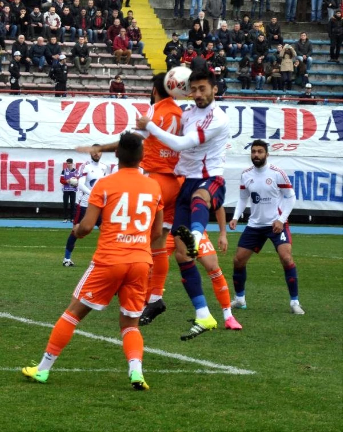 Zonguldak Kömürspor-Erzin Belediyespor: 0-0