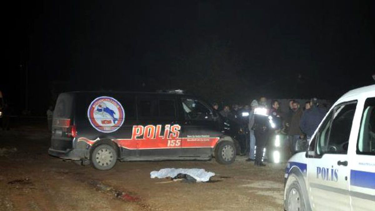Zorla Bindirildiği Otomobilden Atılan Genç Kız Hayatını Kaybetti