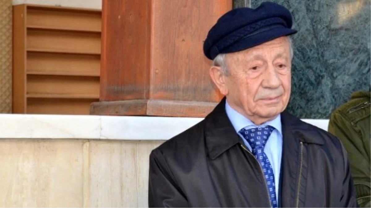 Adalet Eski Bakanı Hikmet Sami Türk\'ün Acı Günü