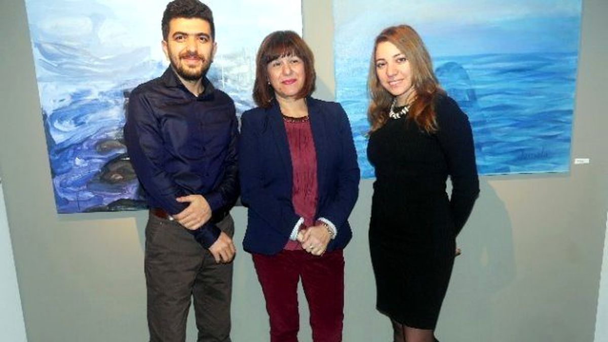 Azerbaycanlı Ressamlardan Paris\'te Sergi