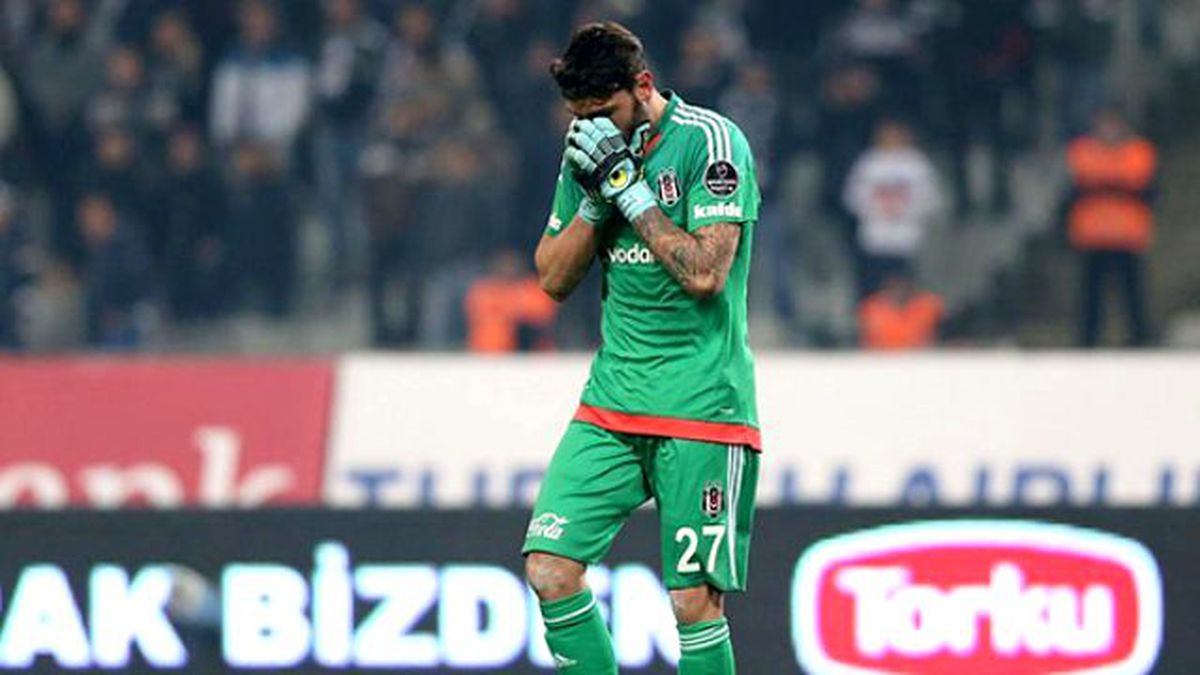 Beşiktaşlı Günay, Hatalı Gol Yedikten Sonra Ağladı