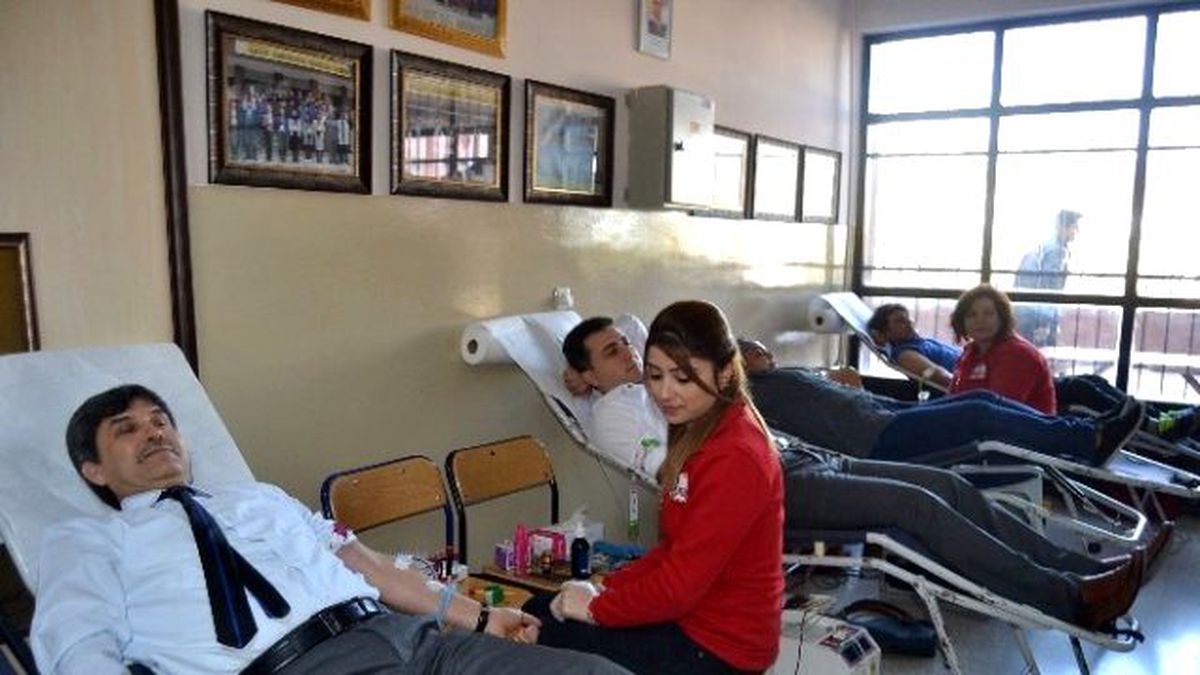Okullar Kan Bağışında Yarışıyor