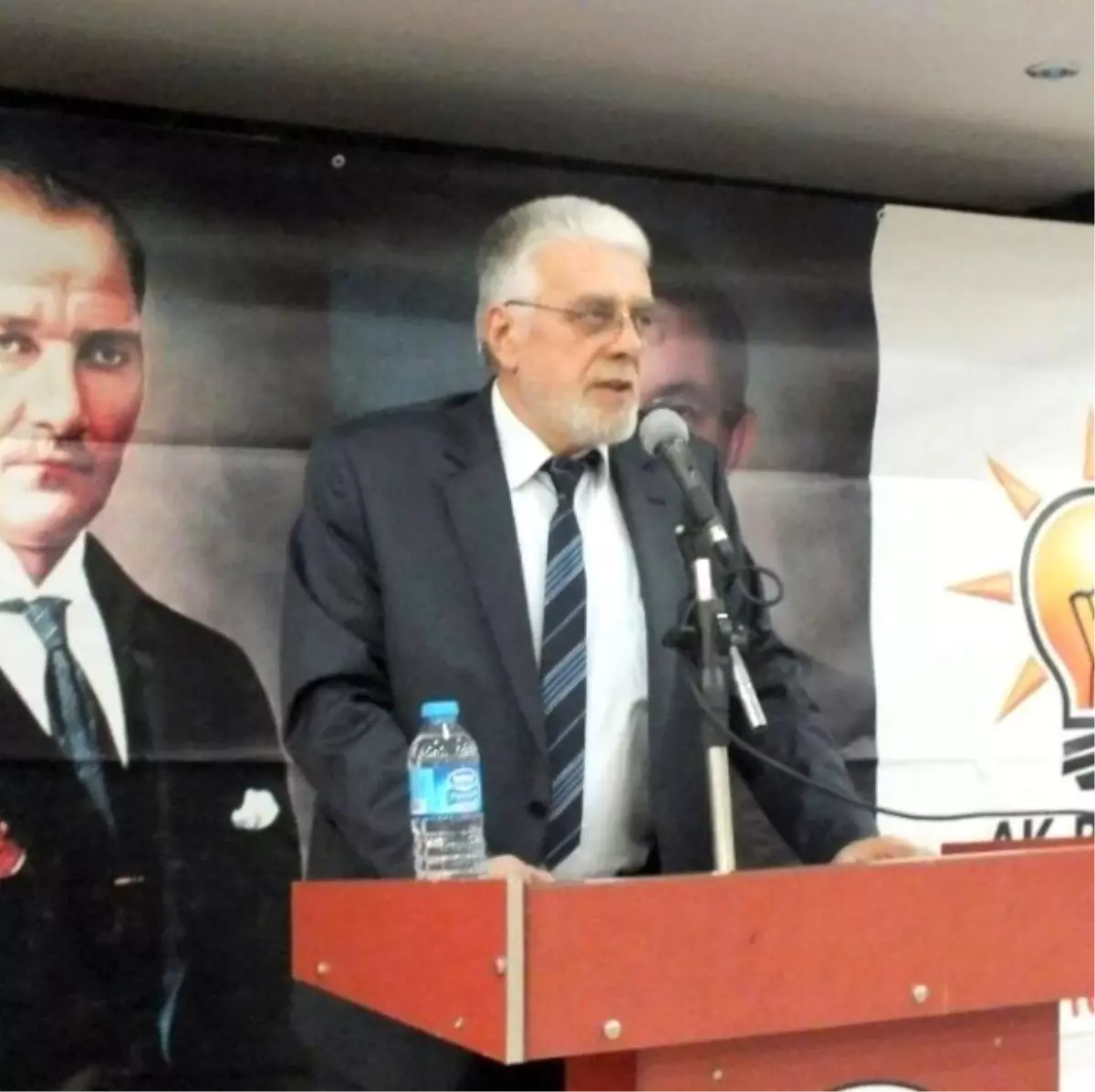 Osmanlı Ocakları Balıkesir İl Başkanı ve Yönetimi İstifa Etti