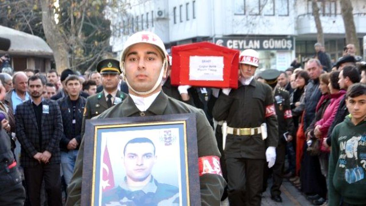 Şehit Çavuş Çağlar İnan Son Yolculuğuna Uğurlandı
