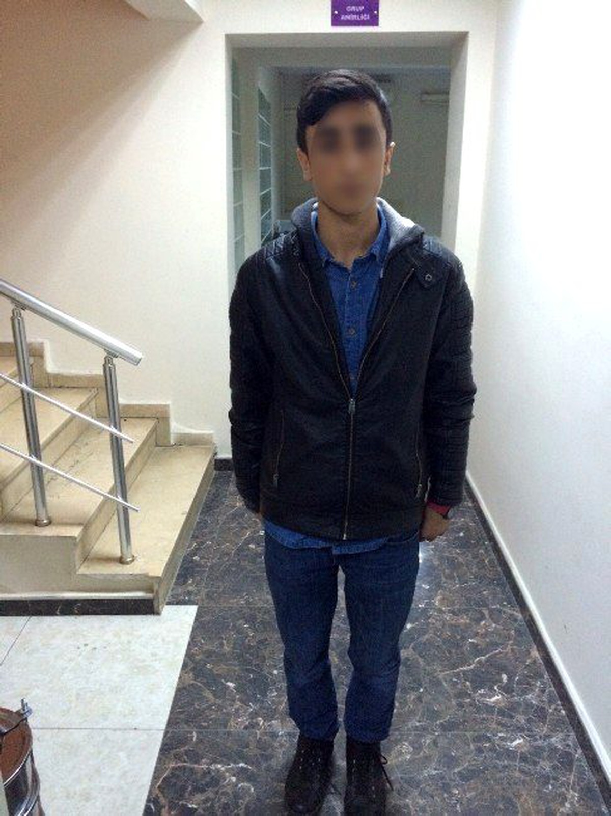 Tribünde Tartıştığı Genci Bıçakla Yaralayan Zanlı Yakalandı