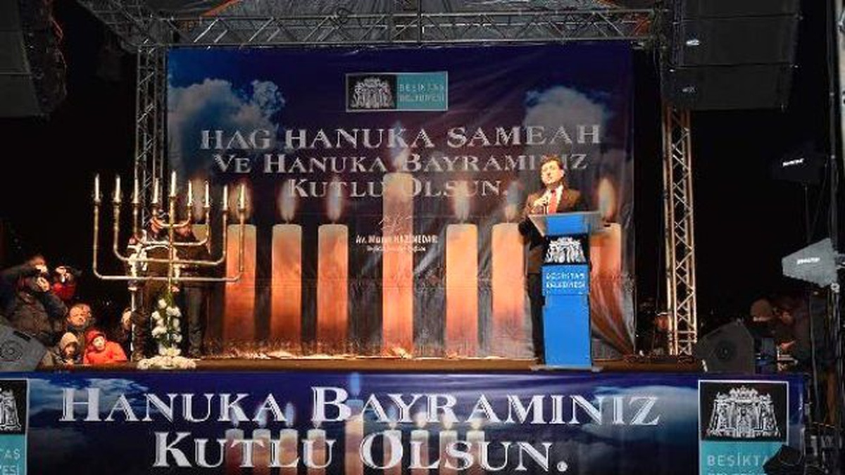 Türkiye Tarihinde İlk Kez Hanuka Bayramı Kamusal Alanda Kutlandı