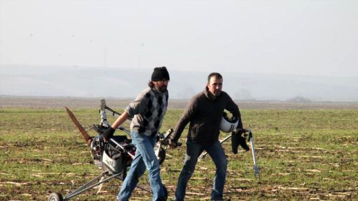 Ultralight Düştü, Pilot Yaralandı