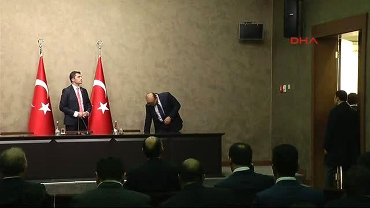 1başbakan Davutoğlu Çocuklarımızın Okula Devam Edebilmesi İçin Her Türlü Önlem Alınacak